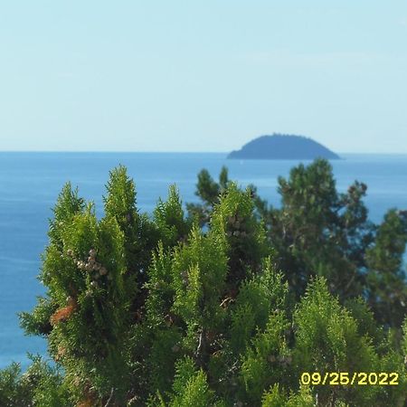 Bressa De Ma Affittacamere, Room & Breakfast Pietra Ligure Bagian luar foto
