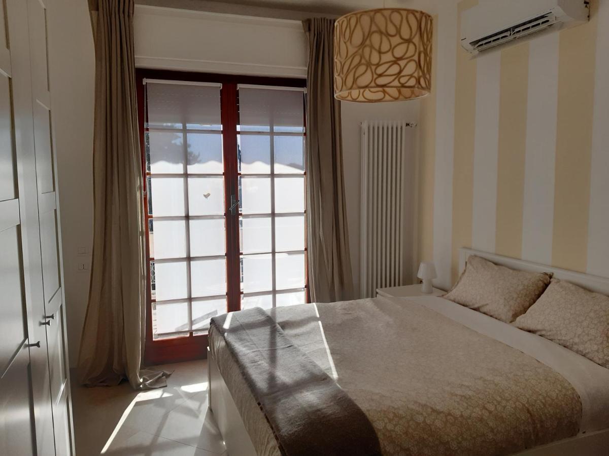 Bressa De Ma Affittacamere, Room & Breakfast Pietra Ligure Bagian luar foto